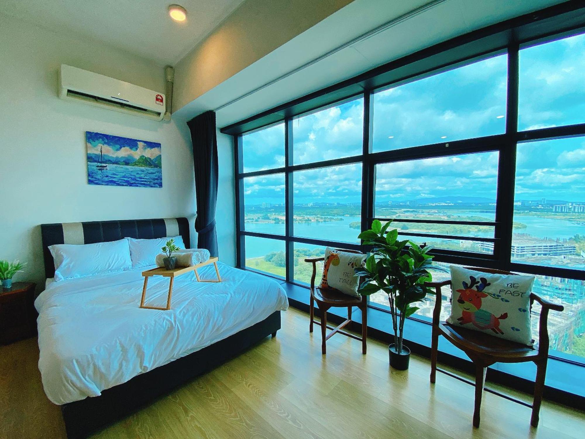Seafront Country Garden Danga Bay By Lions Bay Apartment Johor Bahru Room photo