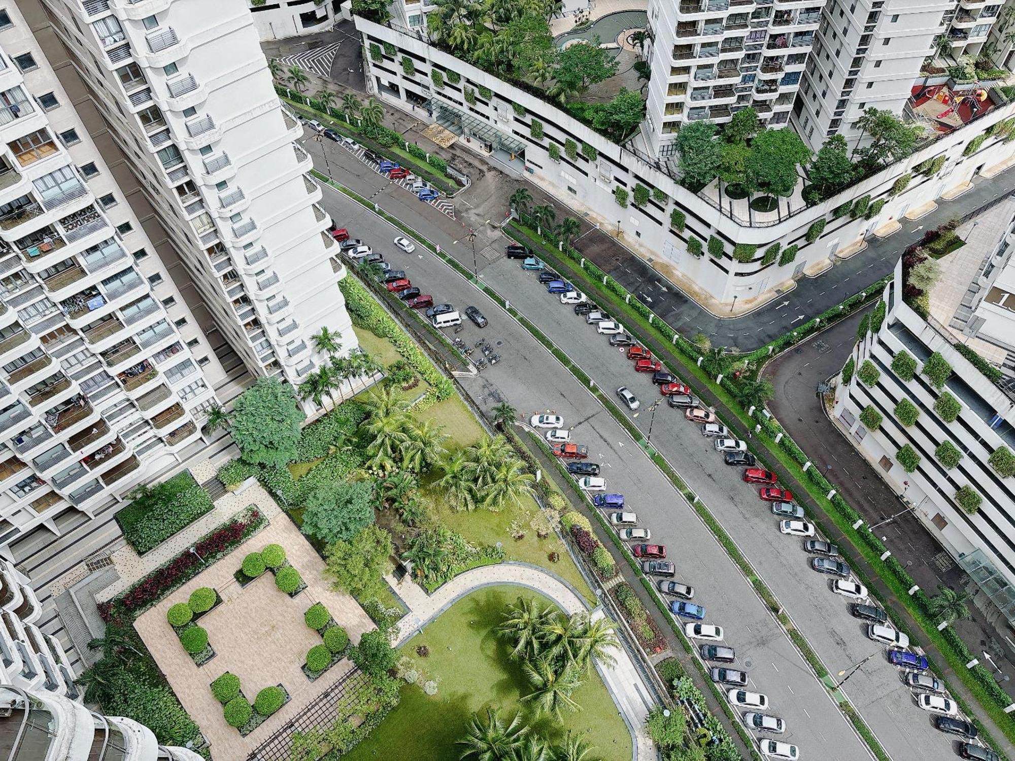 Seafront Country Garden Danga Bay By Lions Bay Apartment Johor Bahru Room photo