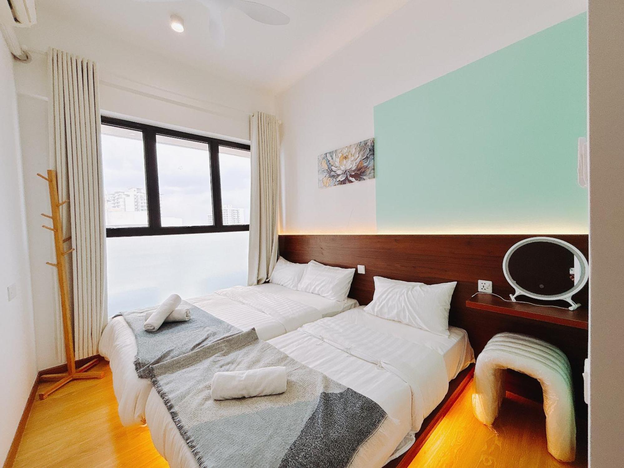 Seafront Country Garden Danga Bay By Lions Bay Apartment Johor Bahru Room photo